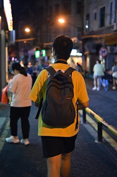  从职教社小刊到全国畅销；邹韬奋的编辑智慧；正义舆论如何赢得人心。 文化旅游 从职教社小刊到全国畅销；邹韬奋的编辑智慧；正义舆论如何赢得人心。 文化旅游